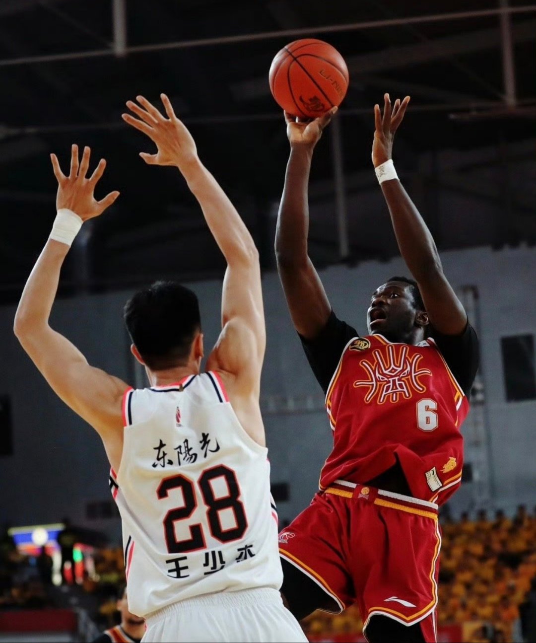 开云体育下载-今夜CBA季后赛传出新动向；金州勇士战术微调；管理层表态：目标明确；细节决定成败的简单介绍