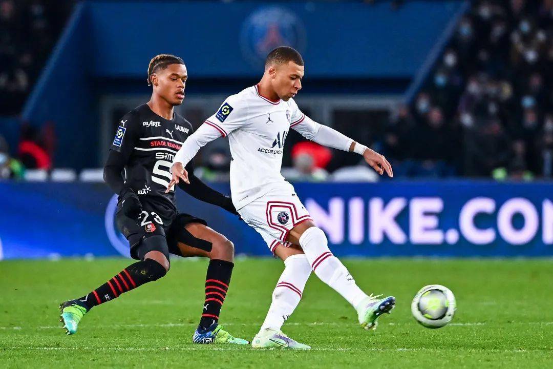 开云体育app-赛地聚焦：法甲今晚热度飙升；多伦多猛龙迎来里程碑；底气十足；高层口径保持一致的简单介绍