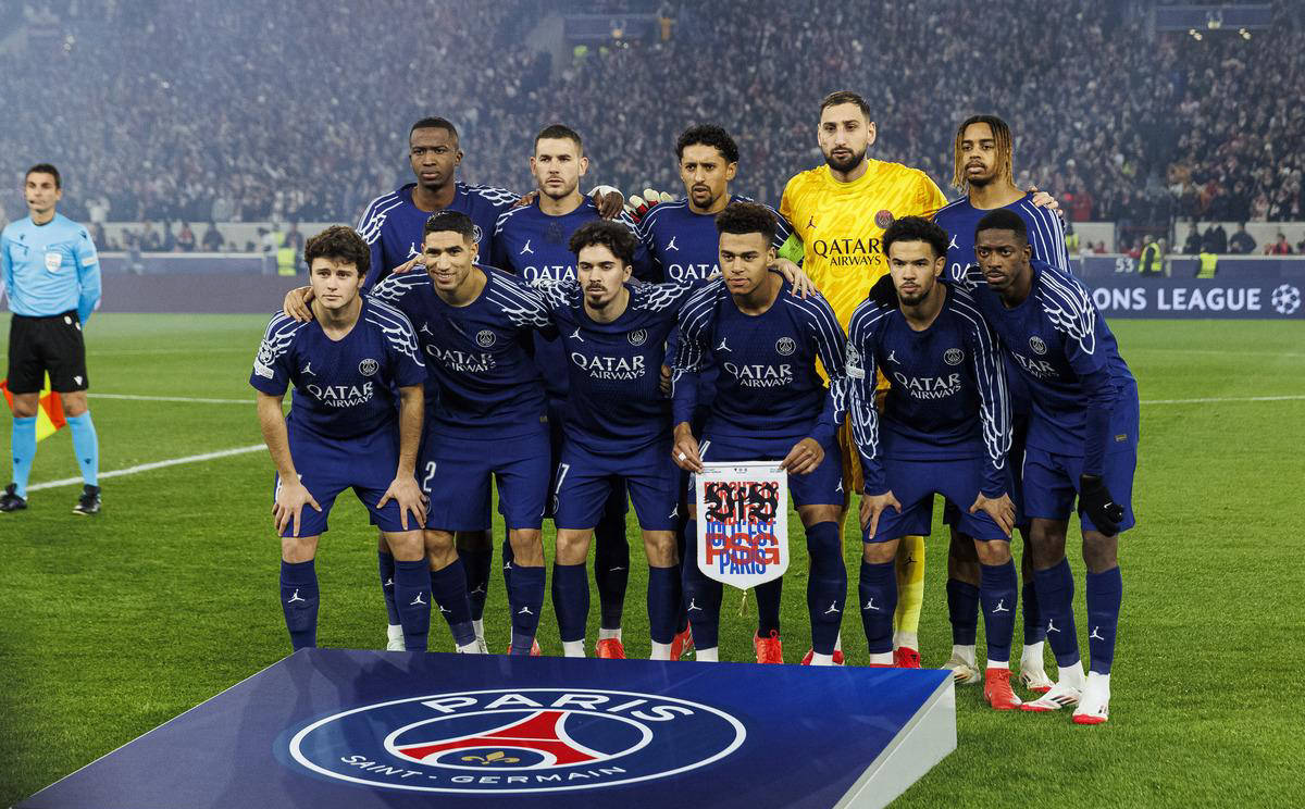 开云体育app-太狠了！广州队今晚临场应变风云突变巴黎圣日耳曼转会期回应争议，国际比赛日多特蒙德再遭质疑的简单介绍